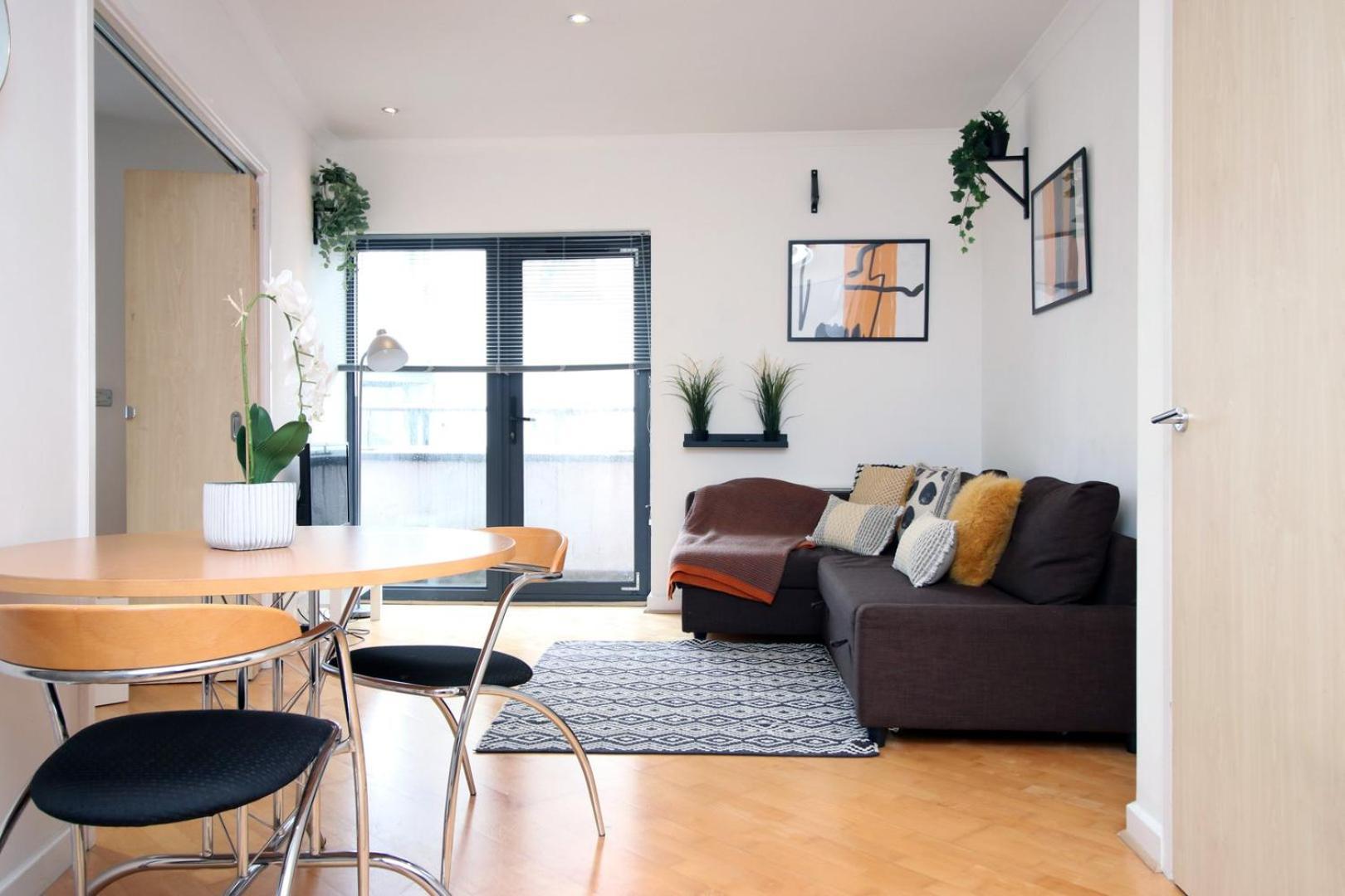 Centrally Located Spacious 2Br | Cohost Partners Cardiff Exterior photo